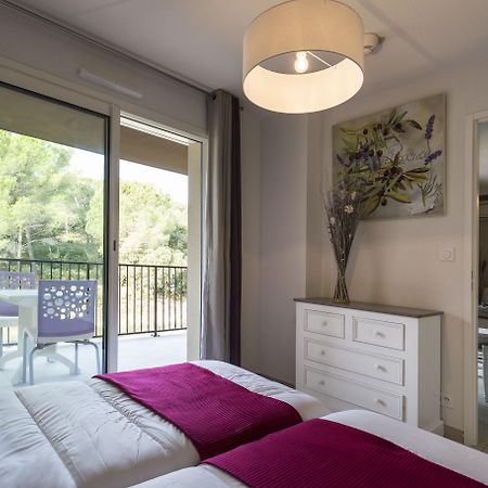 Vacanceole - Residence Pont Du Gard Remoulins Exterior foto