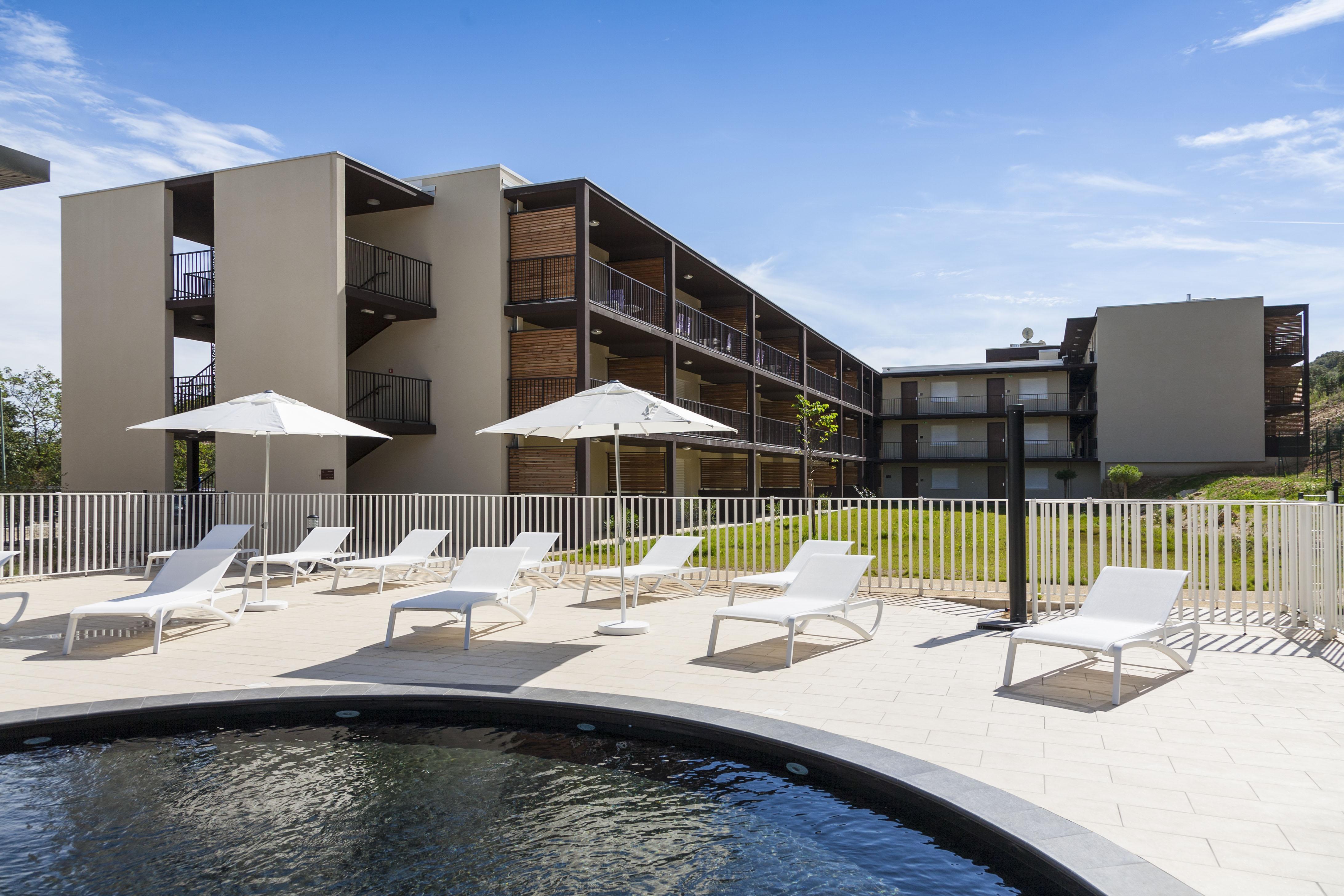 Vacanceole - Residence Pont Du Gard Remoulins Exterior foto